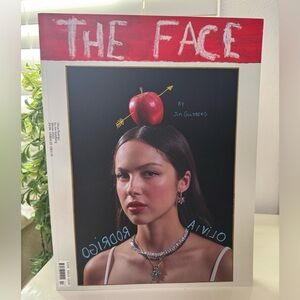 The Face Magazine Issue 17 Winter 2023 - Olivia Rodrigo Rare